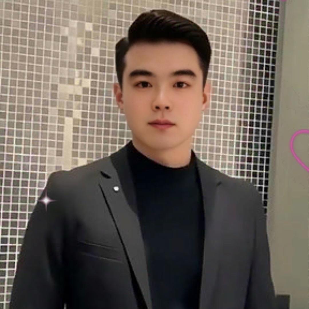 李伟807821