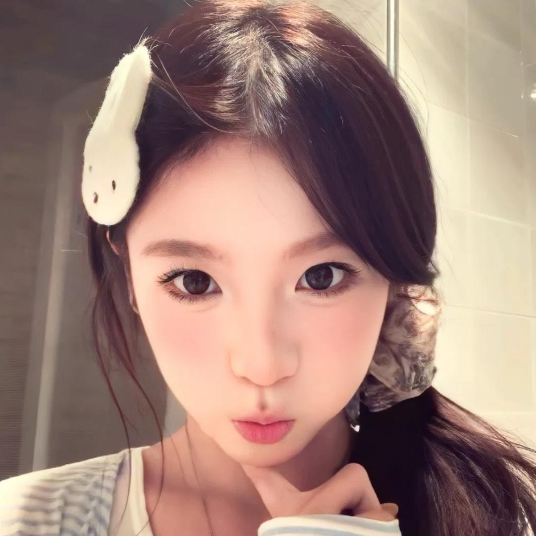 小瑶.