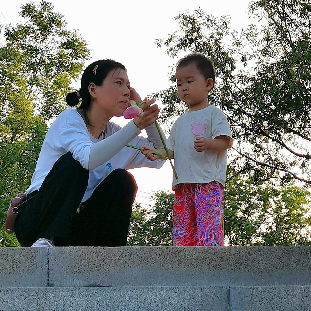 大脸萌（月子中）