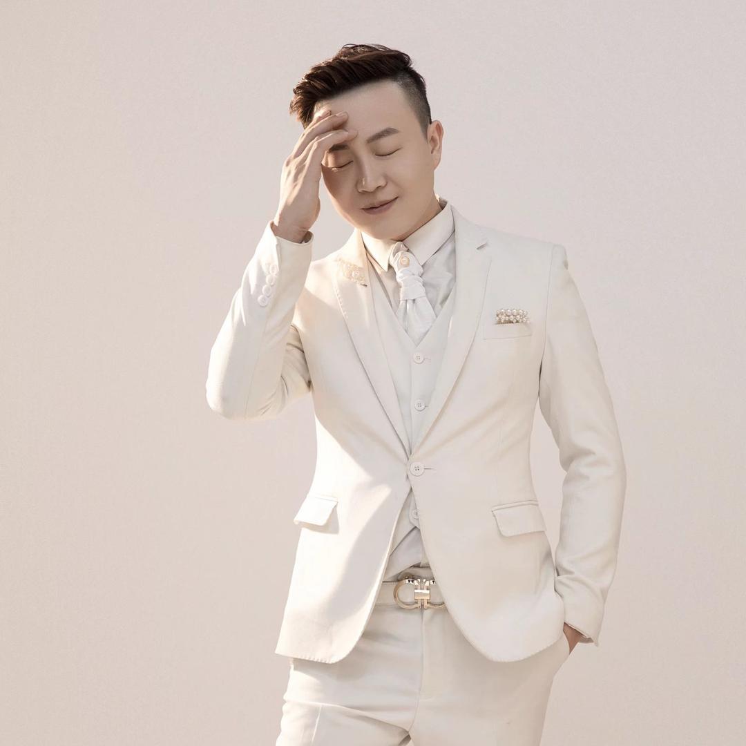 白哥会染发（对接主播投手剪辑）