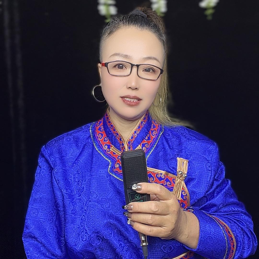 娜宝