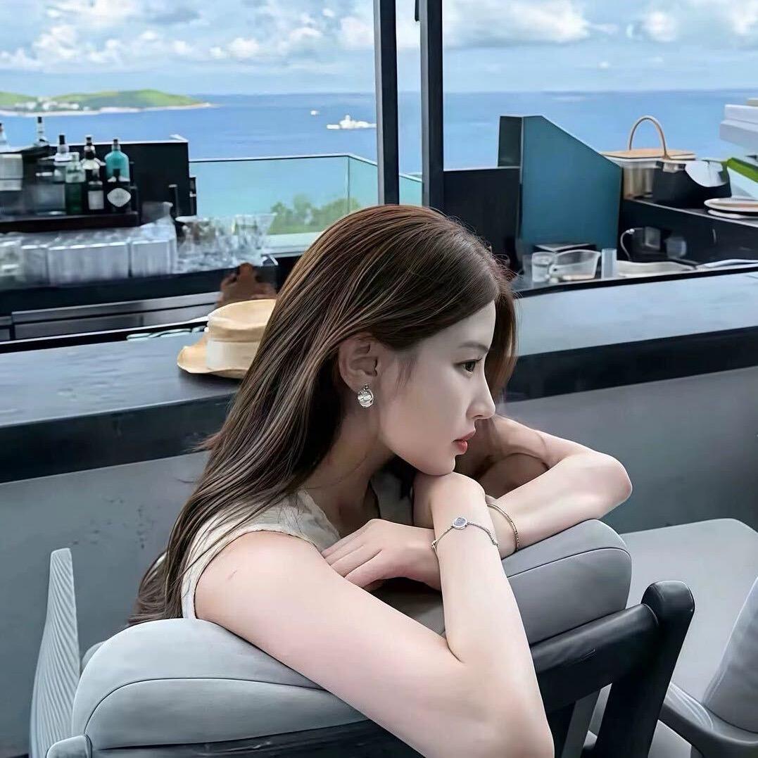 娜.