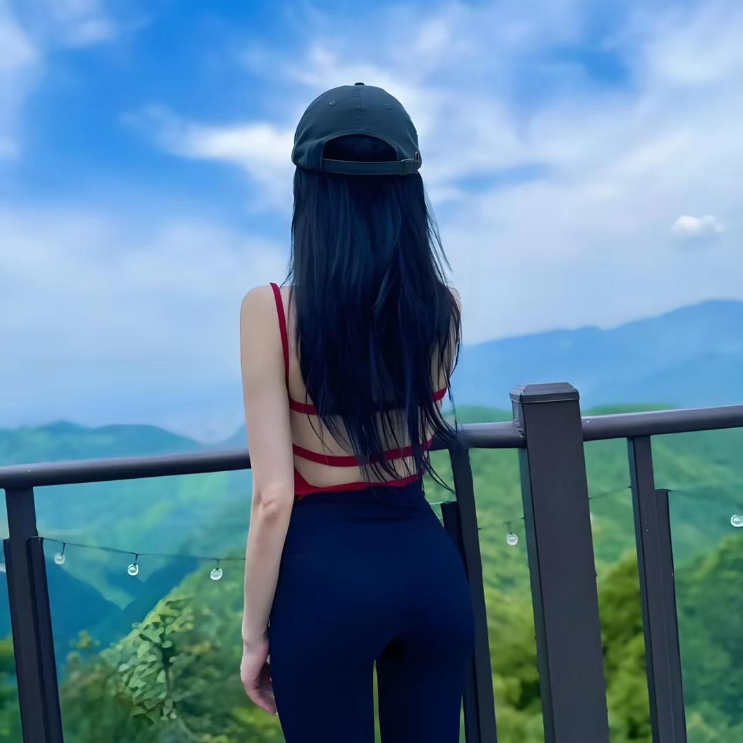 小西