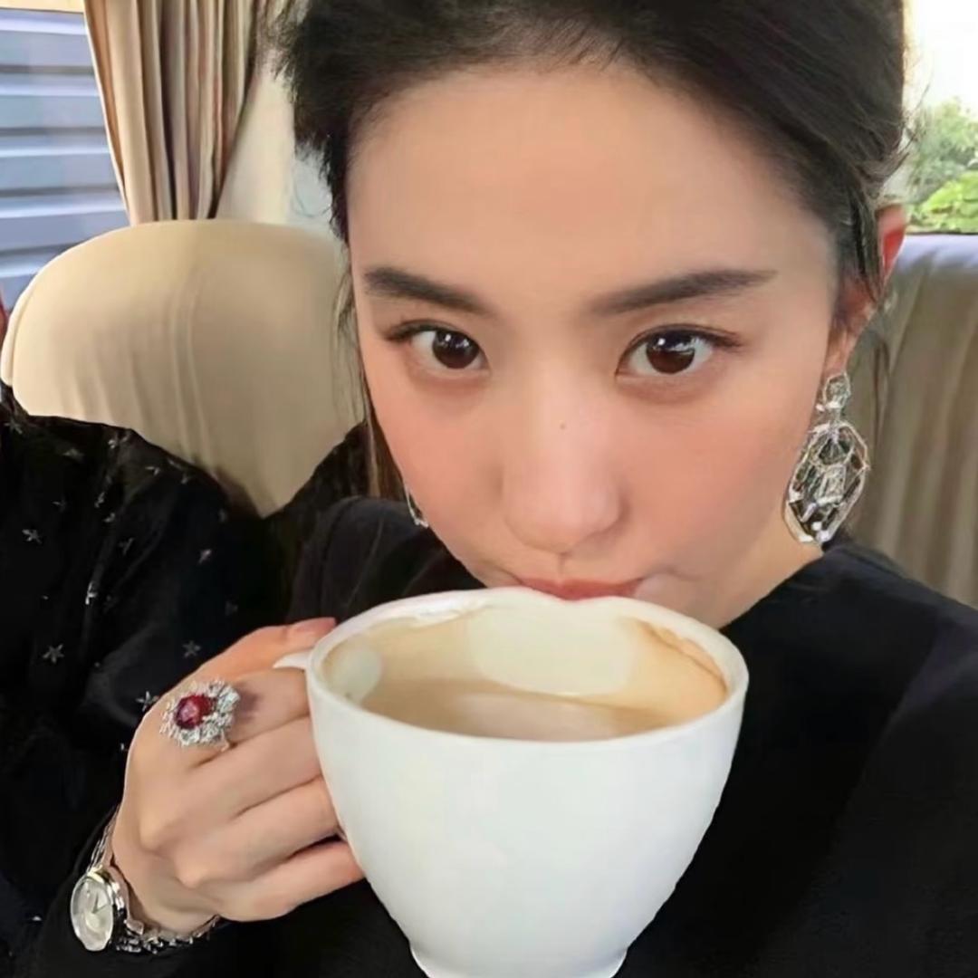 杨兑兑