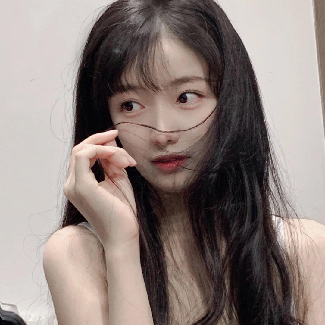 翩若惊鸿