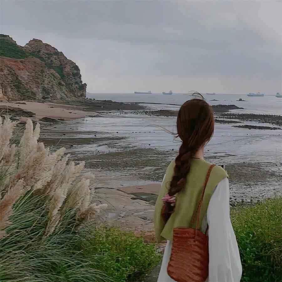 艾莱衣女装👚(万达折扣)