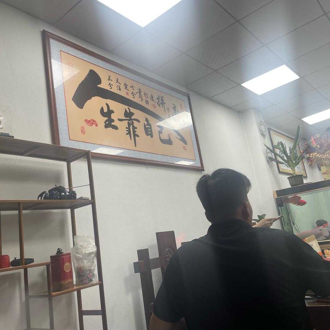 广州实木衣架批发