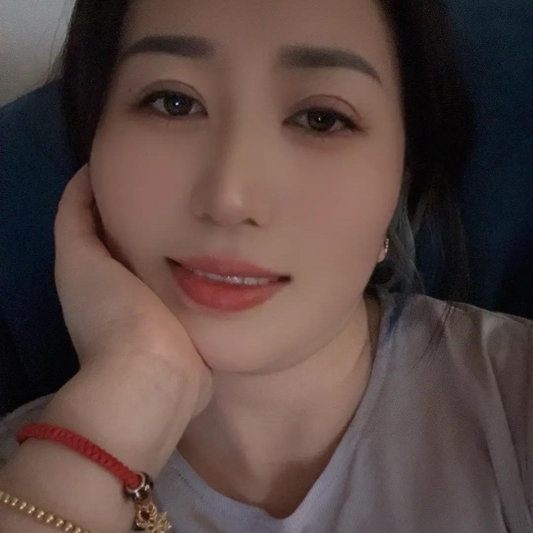 杨菲菲