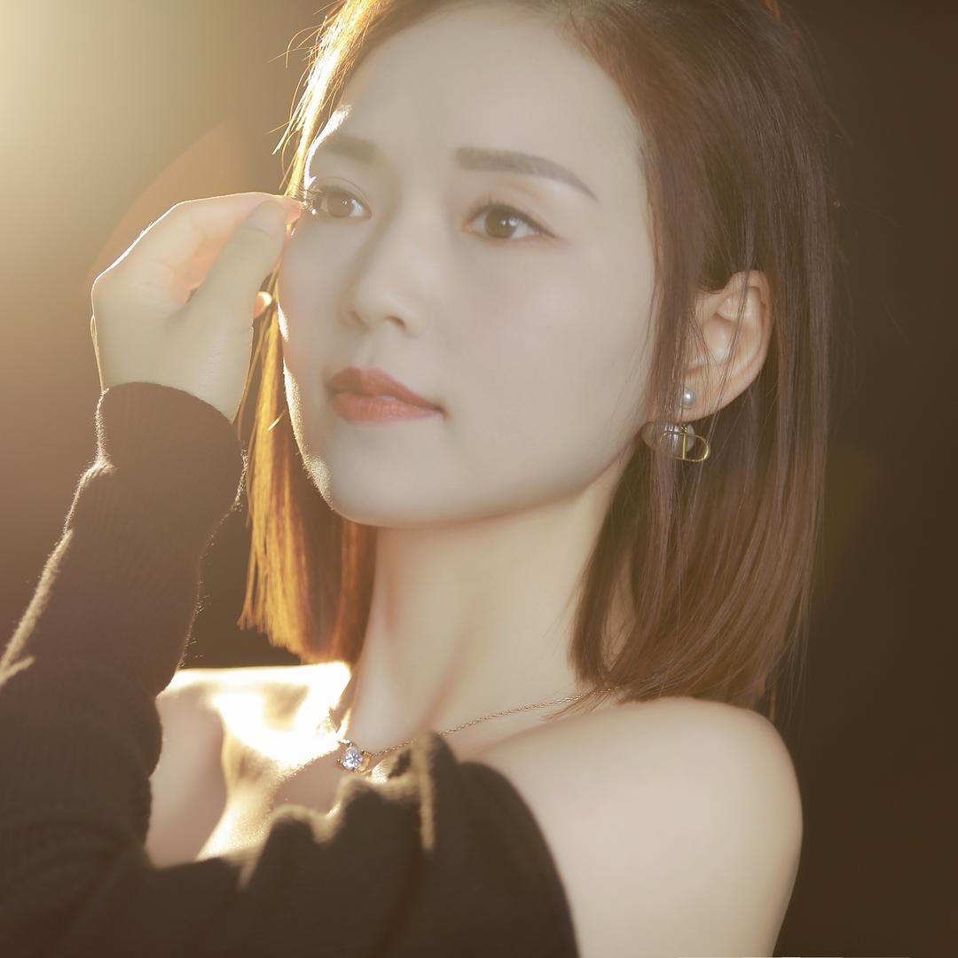 维维在长沙做手机