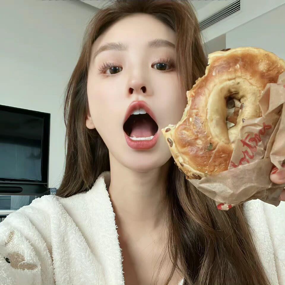 想要一对小梨涡