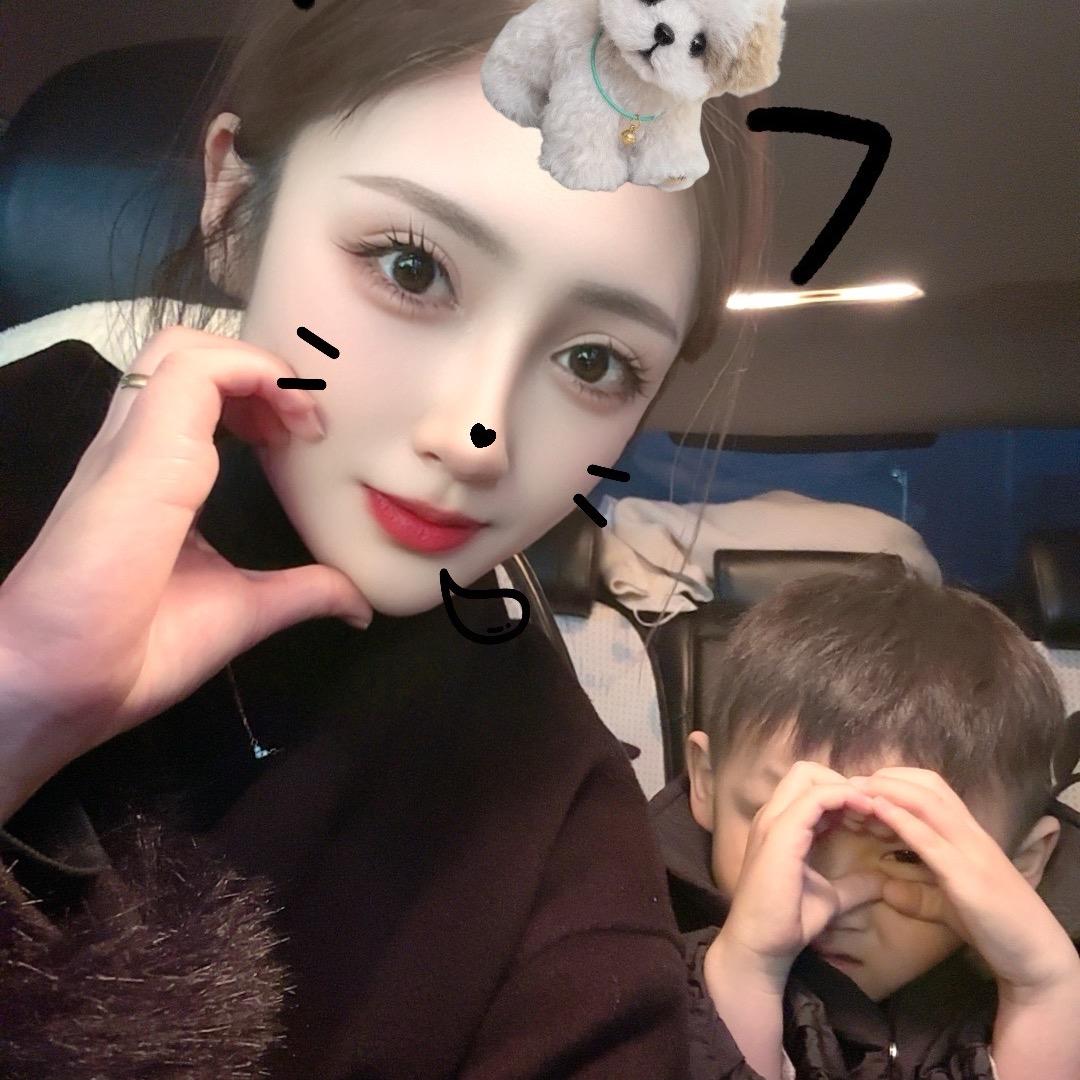 李哈哈🐇