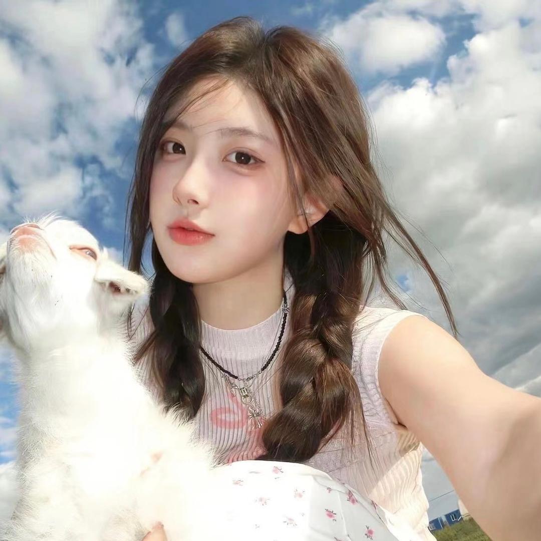 小魚呆呆脑 ღ°