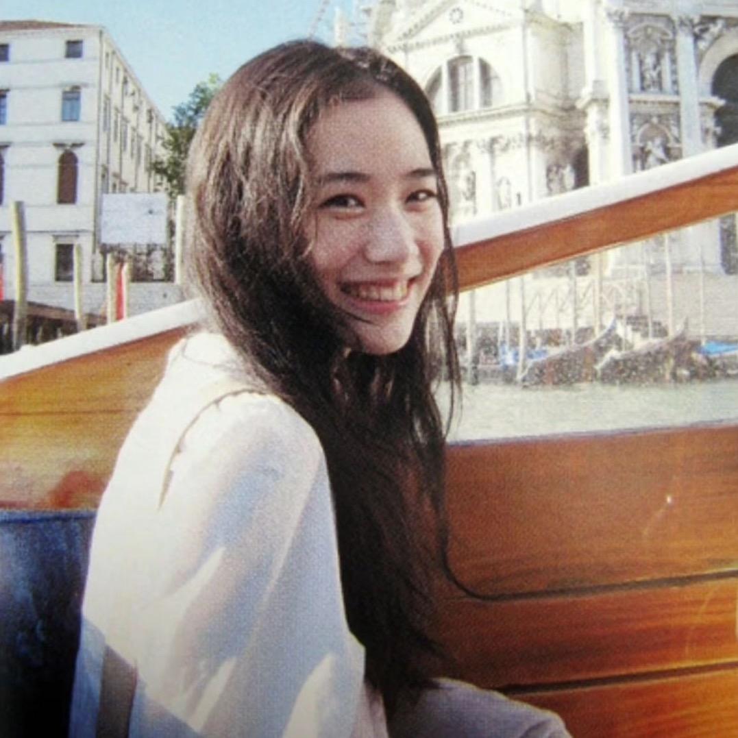 苹果的第一万六千个故事