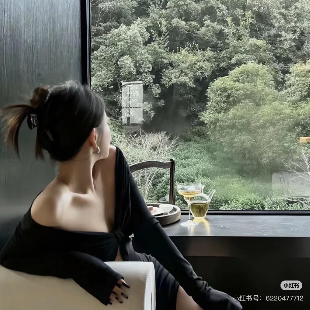 原来是张百万吖
