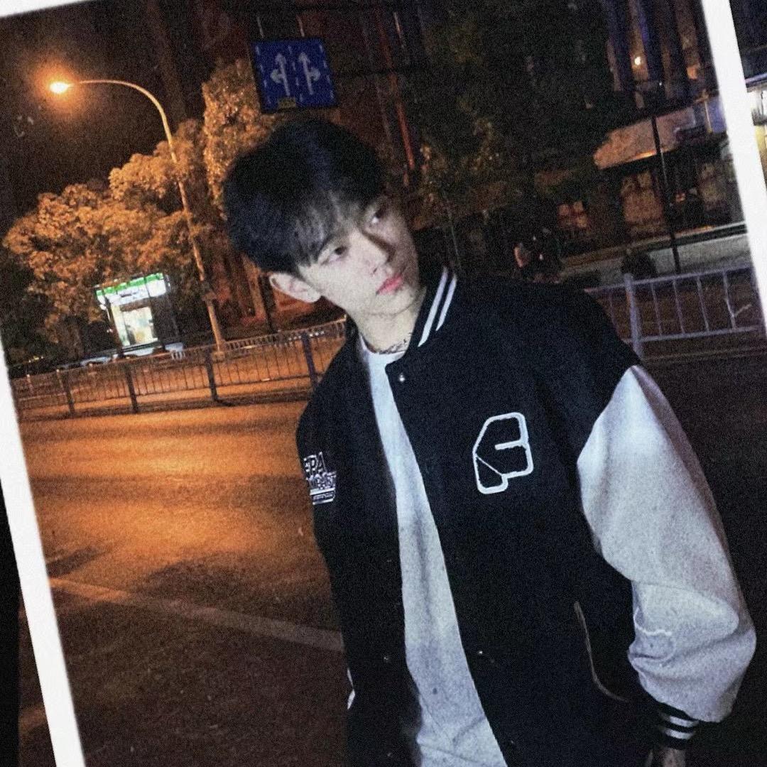 隔壁衣橱里的怪物