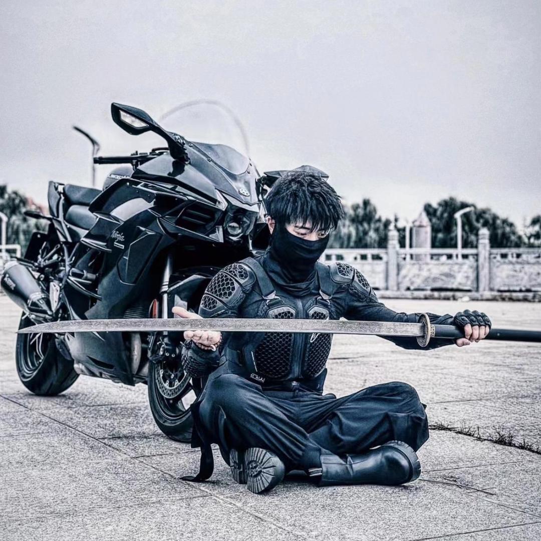 龙泉墨隐星落刀剑