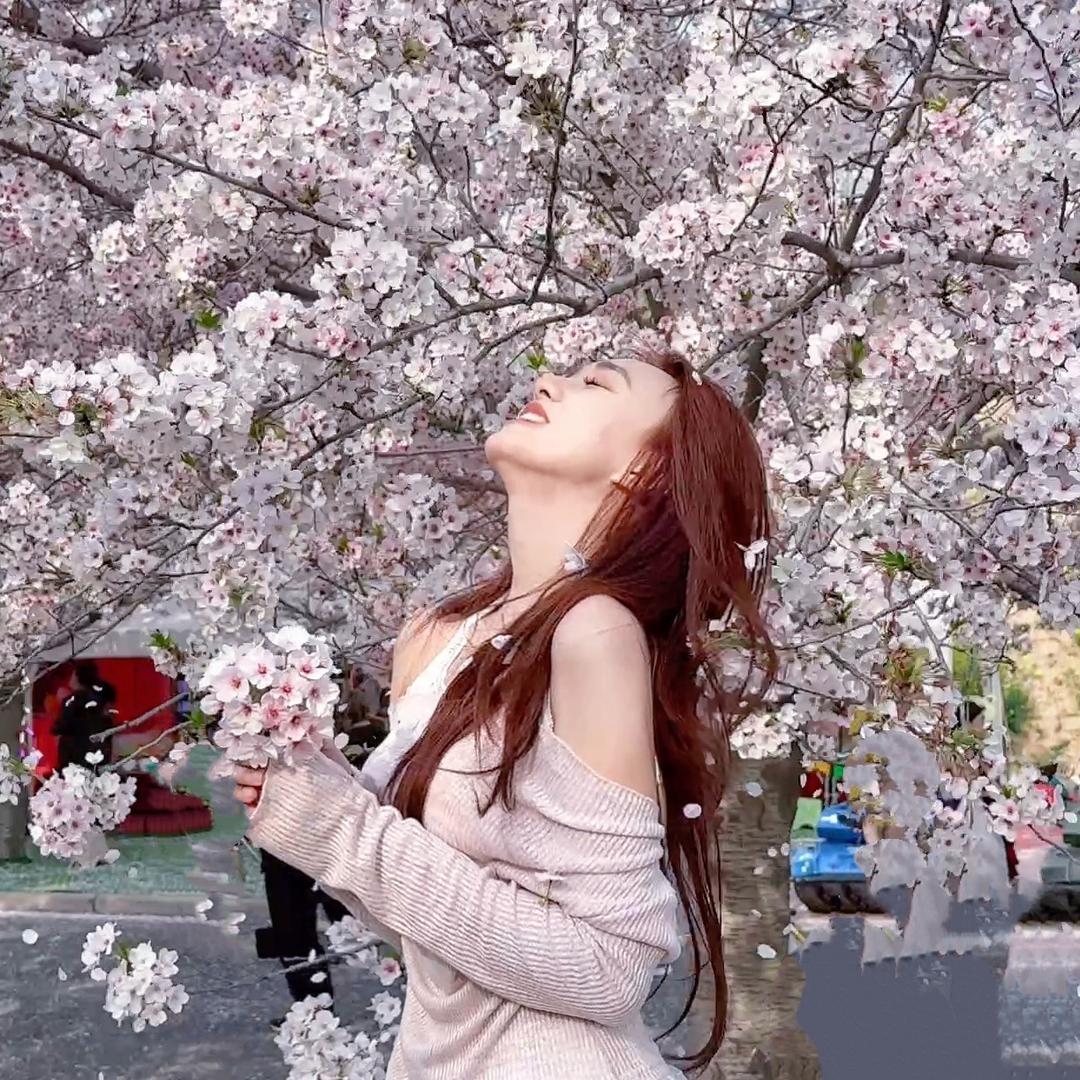 YK服饰.