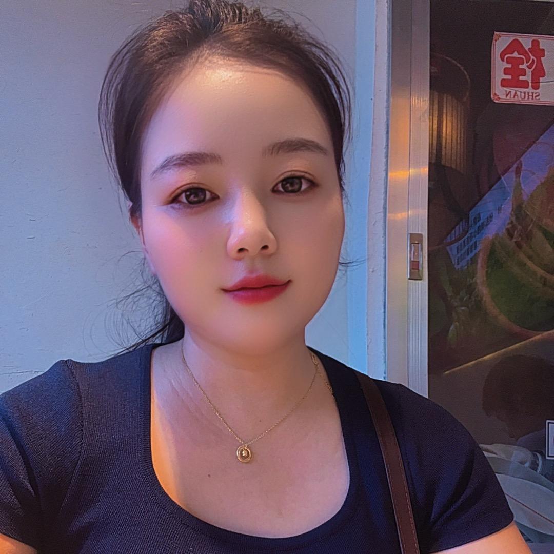 在南康开奶茶店的秀秀姐