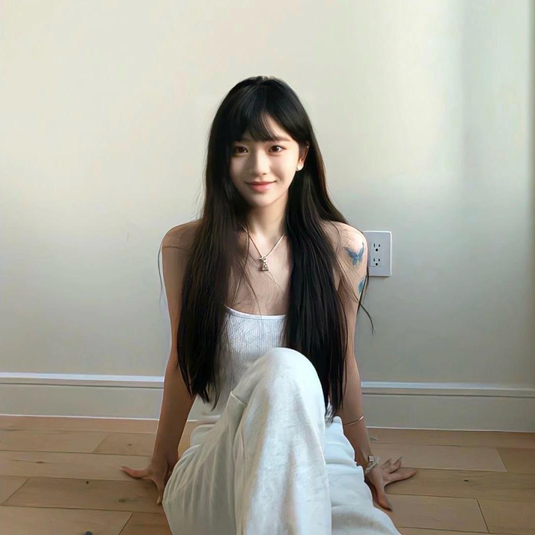 成 小  姐-🫧