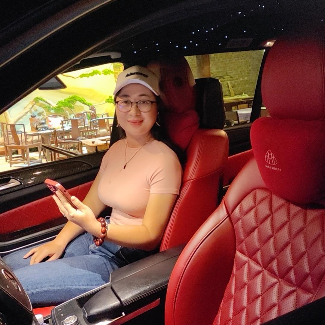 金东庄园老板娘