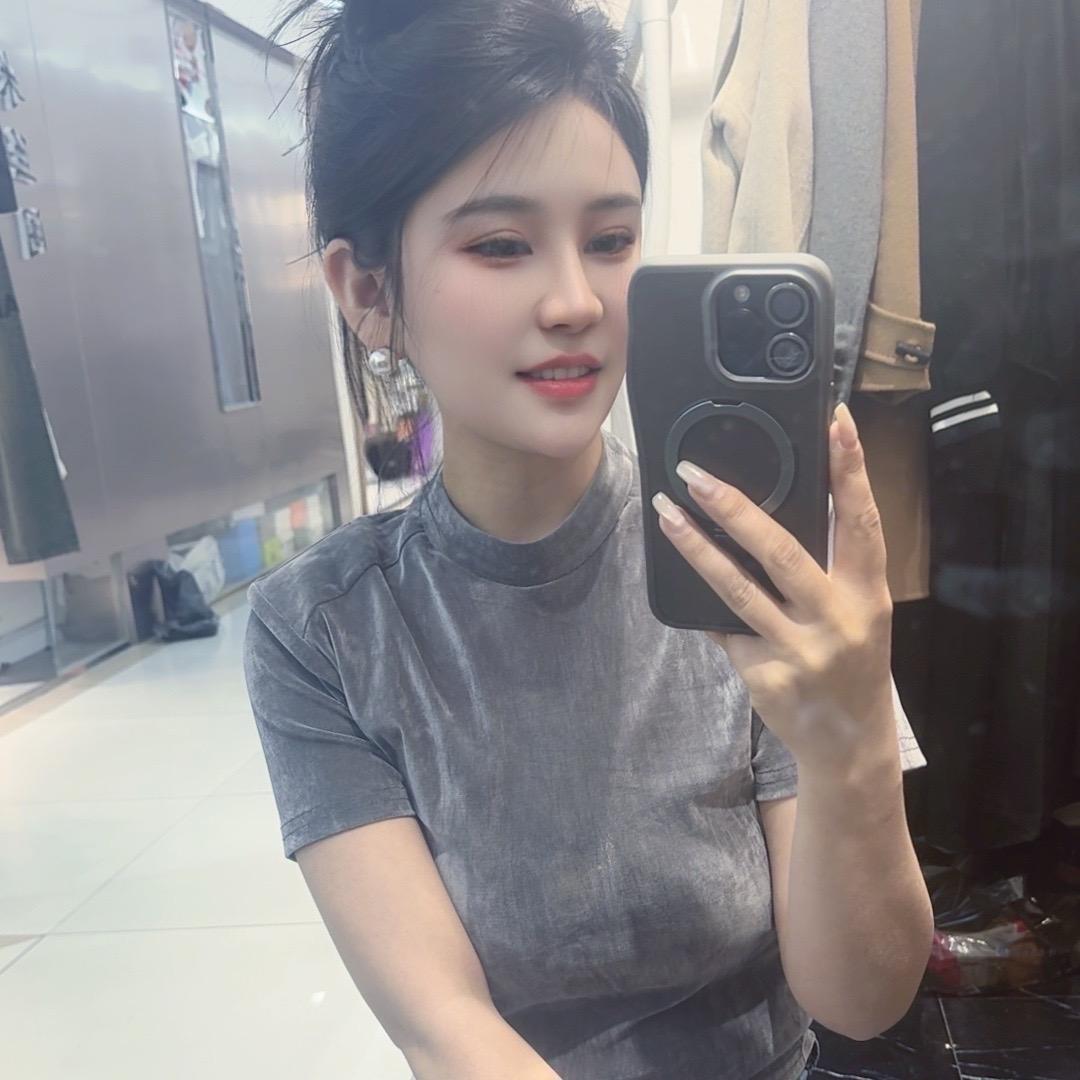 小富婆轻奢女装