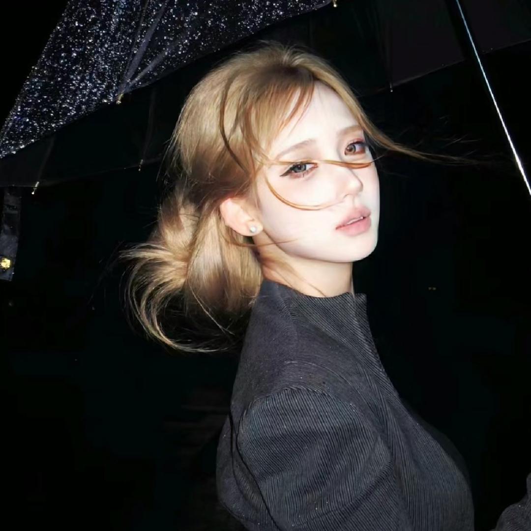 西西•