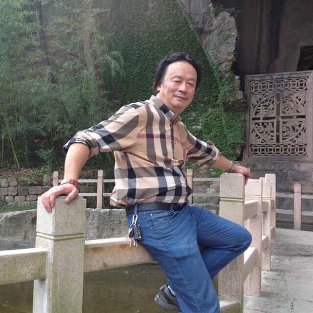 留空瓶