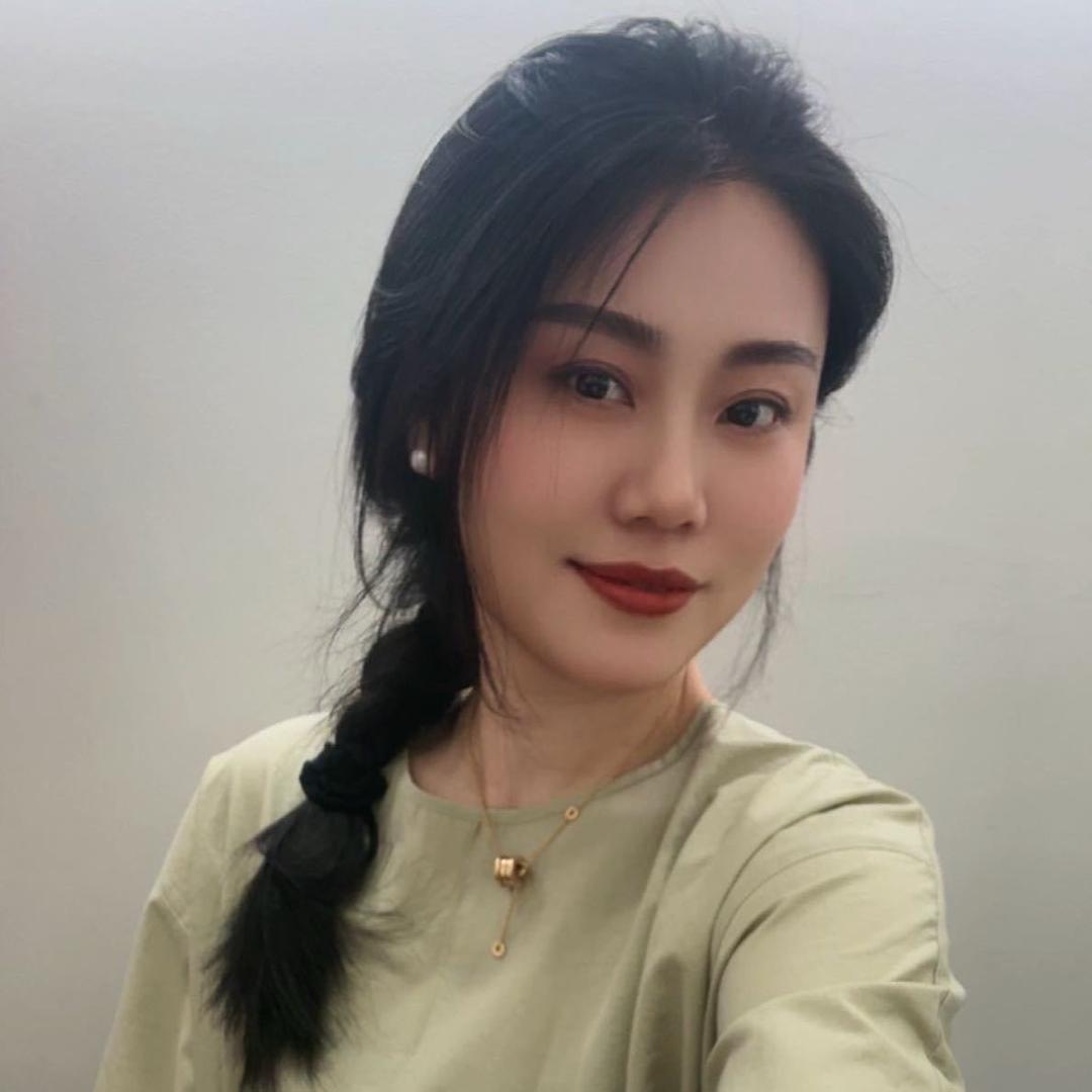 杭州意法清江美美女装批发