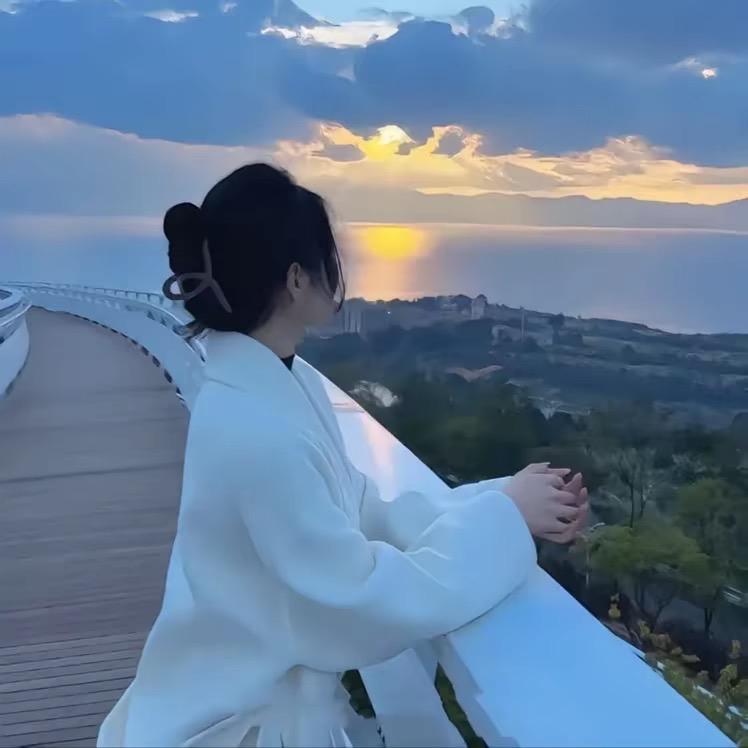 木子•Li