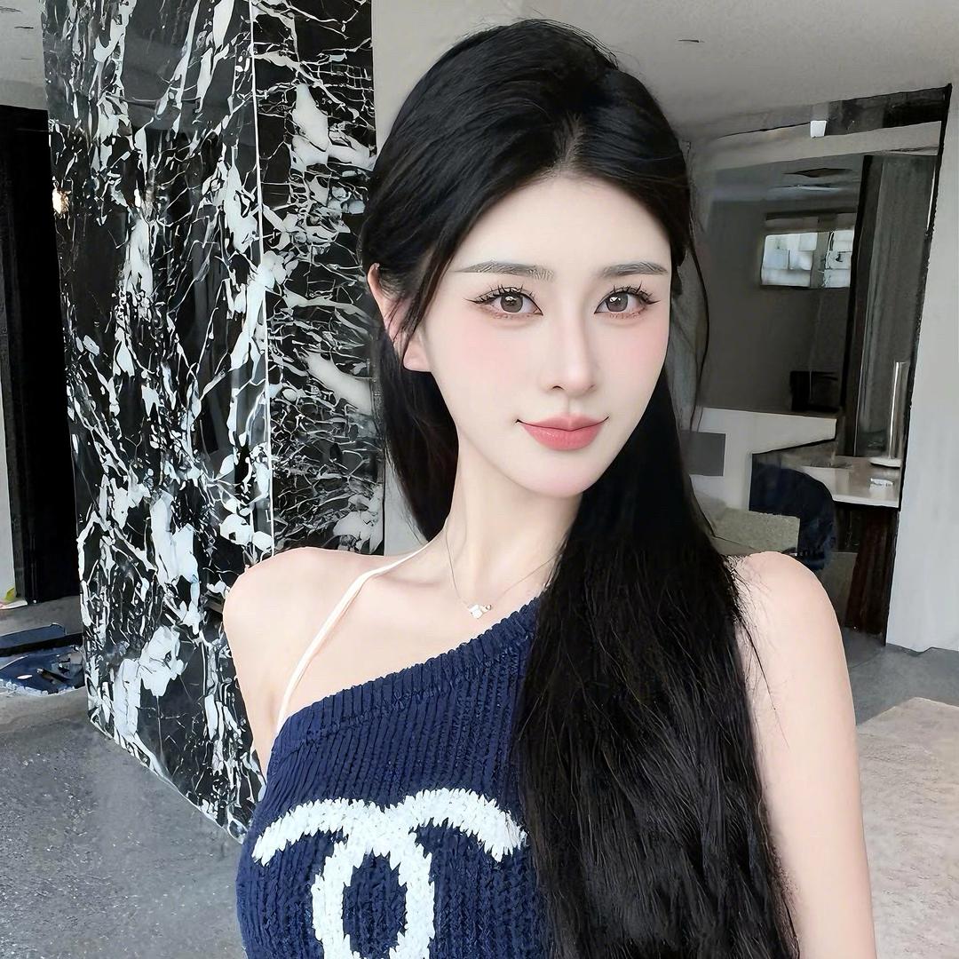 Mana曼曼.