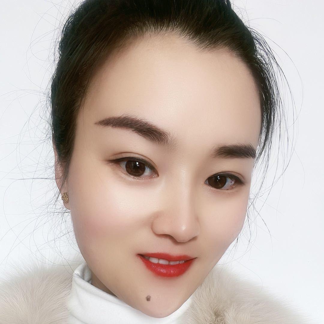 小莉⁶⁸⁸