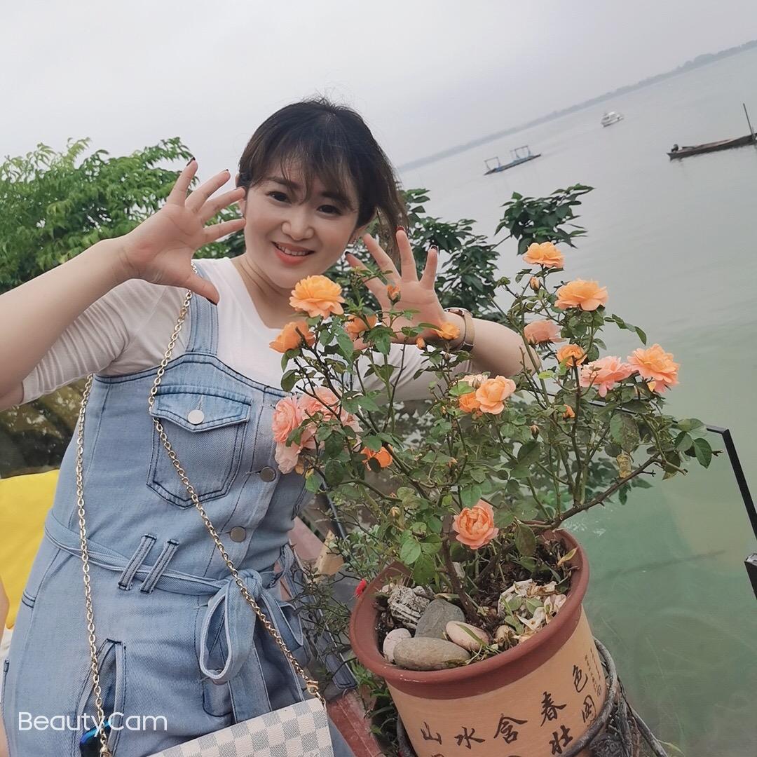 游离飘飘