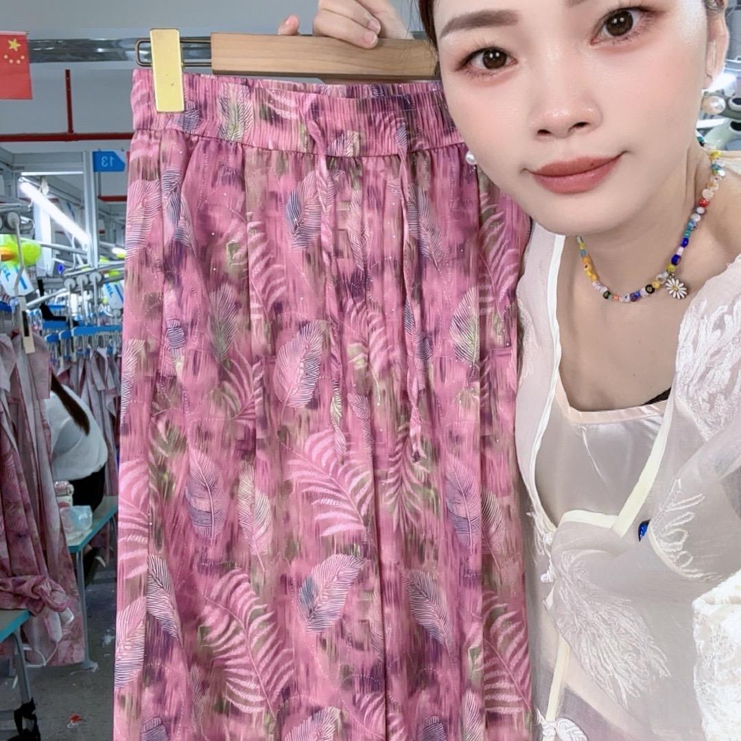 开花服装工厂