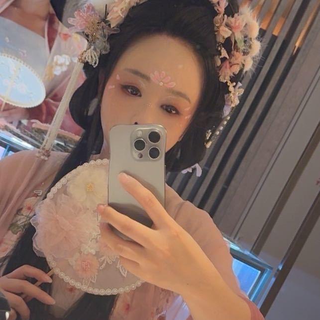 🌩️夏夏姐🍋20：30直播