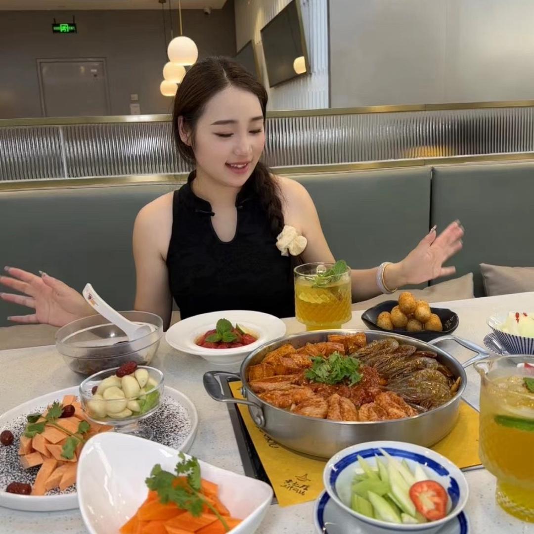 小周来了
