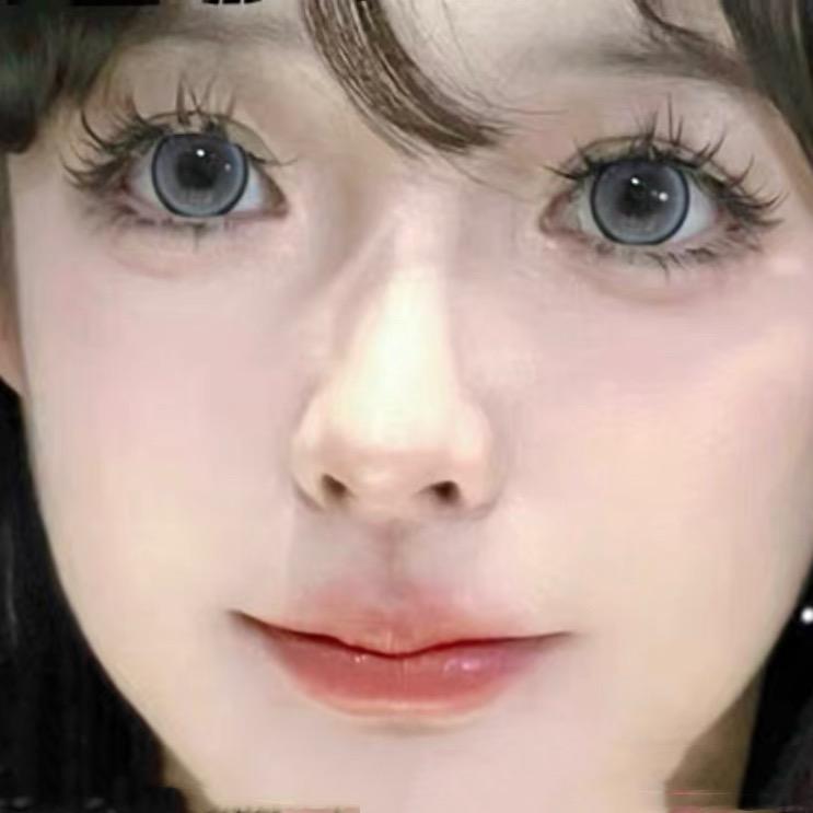 李昕忆beatrix