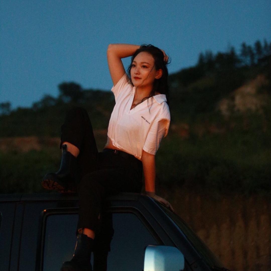 予妮女装