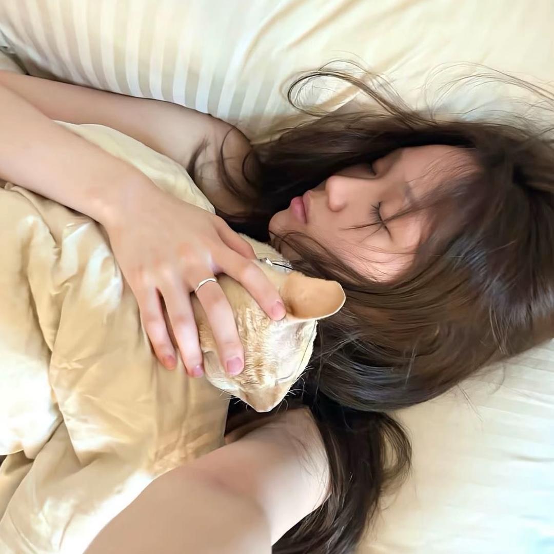 𝐂𝐇𝐄𝐍 陳