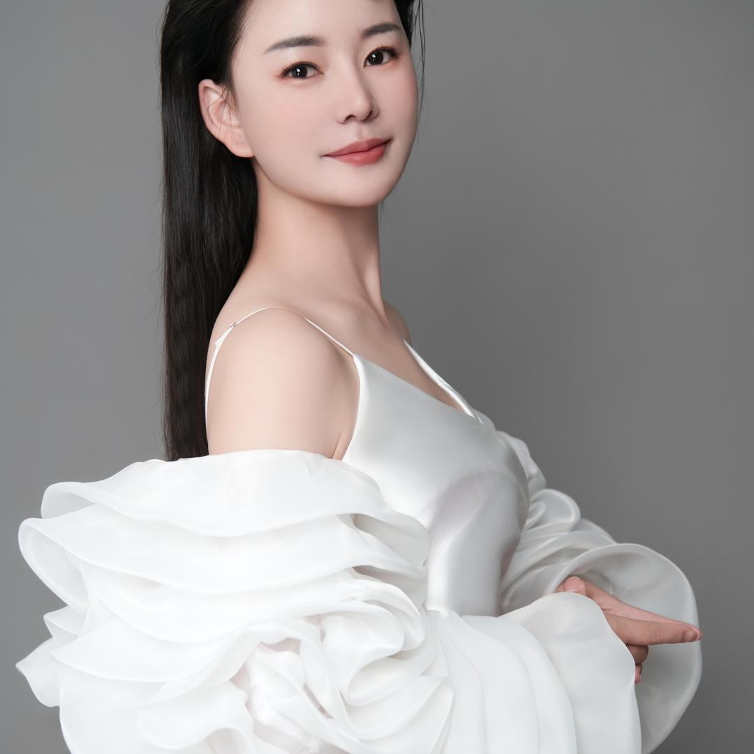 张美玲专属艾蜜诺美业铺子