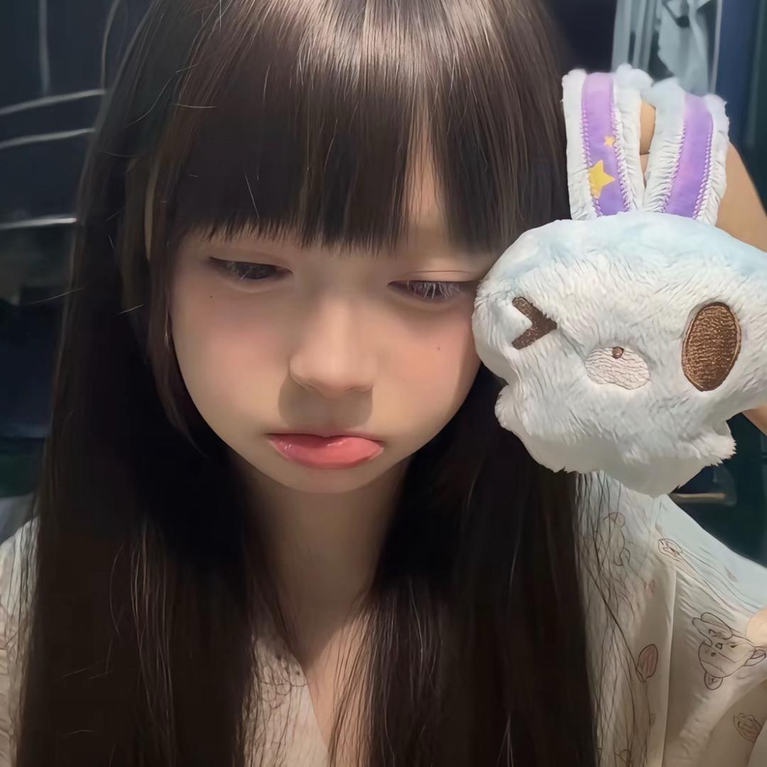 傷心小狗.（不瘦到99斤不改名）