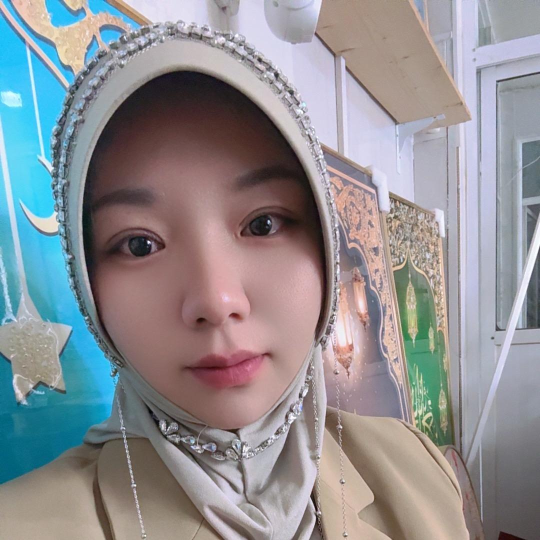 伊兰阁穆民用品商行