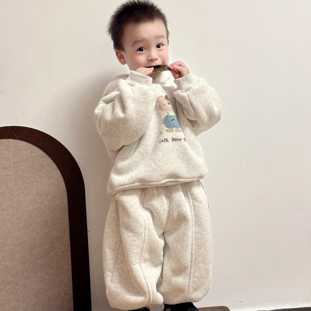 萌宝旭旭穿搭日记