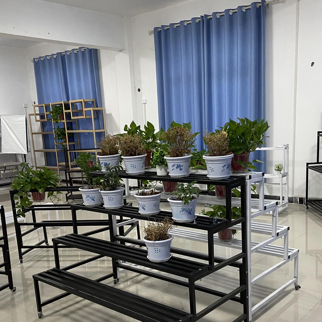 八方鼎运商业家具