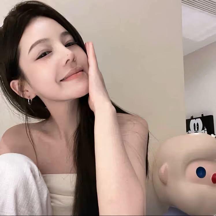 女二