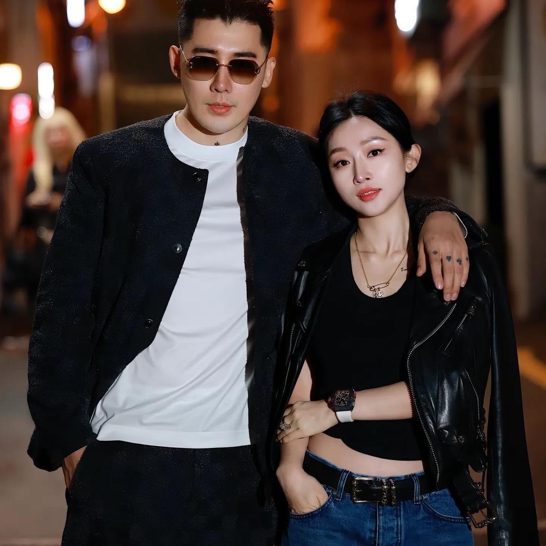 杨圣坤的时尚穿搭