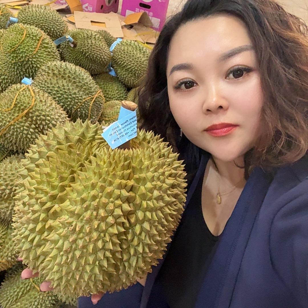 万事兴水果榴莲车厘子