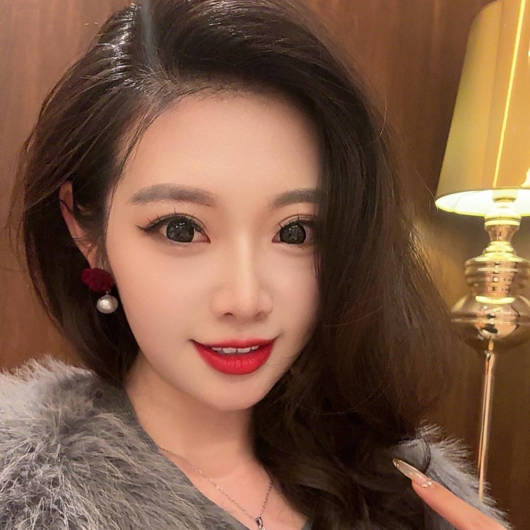臻火女装店