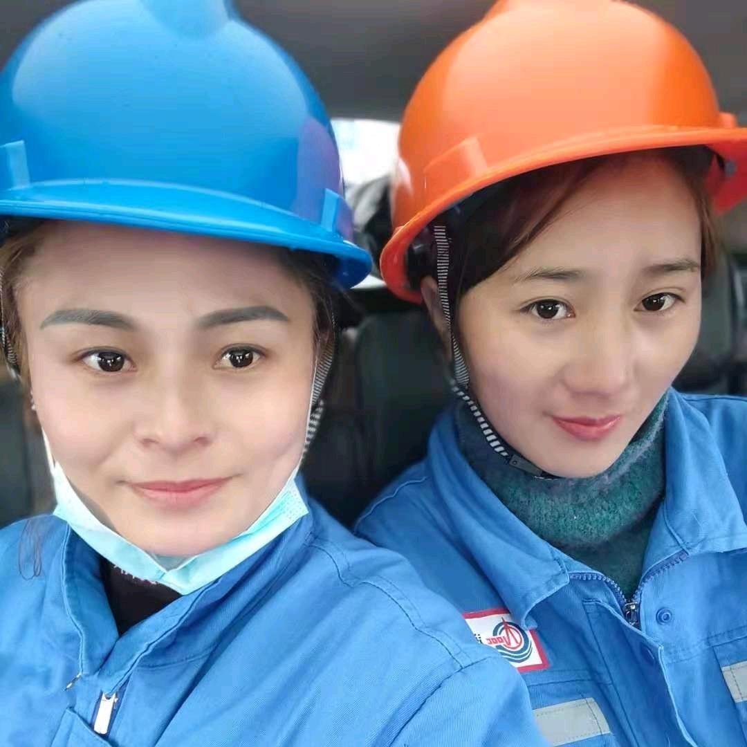 @女焊工 小马