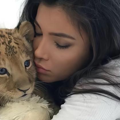 𝓼𝓮𝓷𝓵𝓪𝓶𝓾.