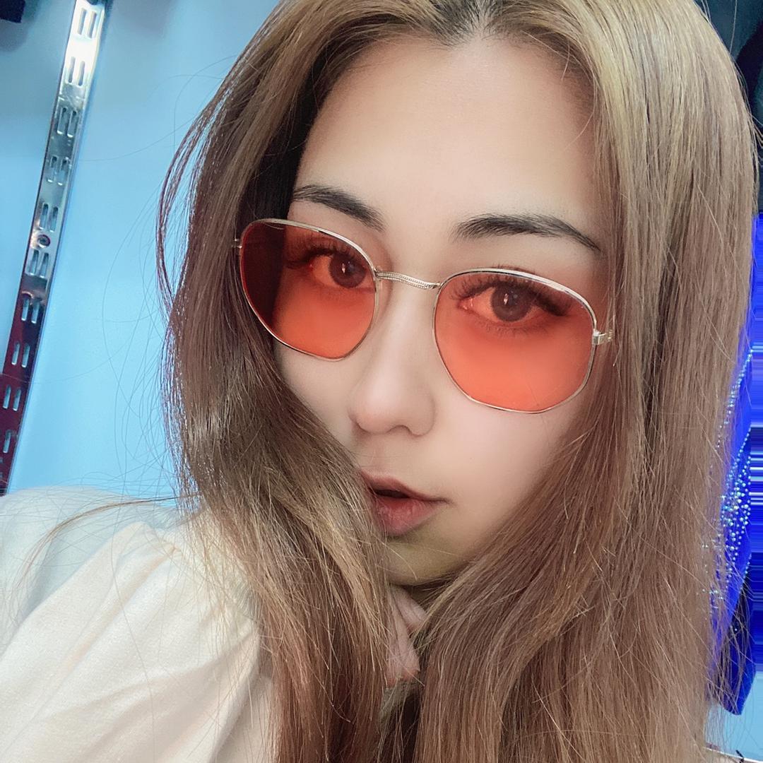 BaRBi化妆师
